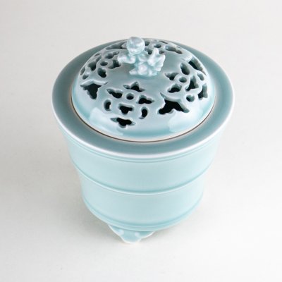 画像2: 梅濃唐草 （赤）茶碗