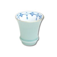 青磁瓔珞（反り型）日本酒グラス SAKE GLASS