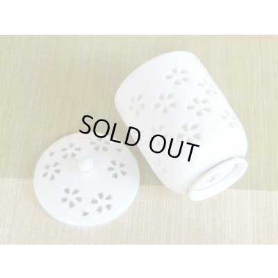 画像4: 水晶彫花詰 （ペア）蓋付湯呑（木箱入）