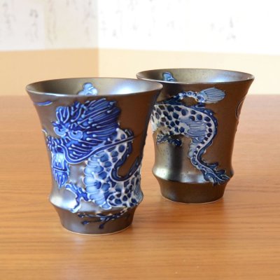 画像6: 退職祝い 酒器セット とっくり おちょこ セット 陶器 日本酒用 おしゃれ 有田焼 徳利1個 ぐい呑み2個セット 龍 ドラゴン 皇帝龍 感謝を込めた木箱入りギフト