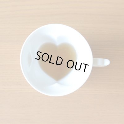 画像7: 結婚祝い プレゼント 有田焼 ハートの形が浮かび上がる コーヒー カップ＆ソーサー ペアー ハートinクローバー クリア のし・メッセージカード付き